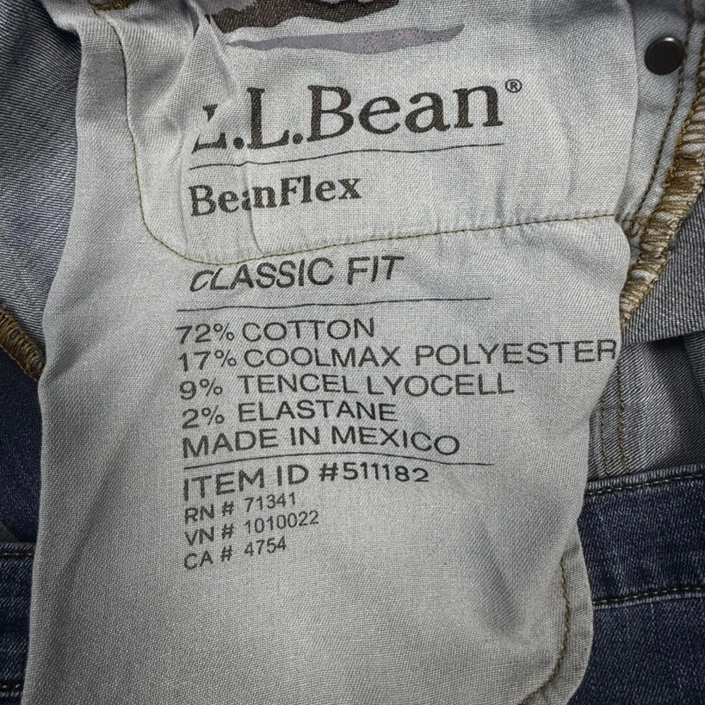 LL Bean BeanFlex Classic Fit Jeans Mens 42x30 Blue Stretch Denim 511182